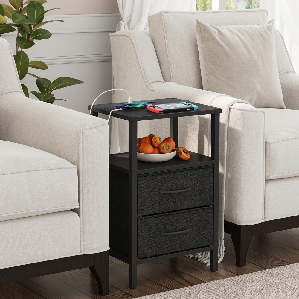 End Table with Charging Station, Side Table with 1 USB & 1 USB- C type Port a...