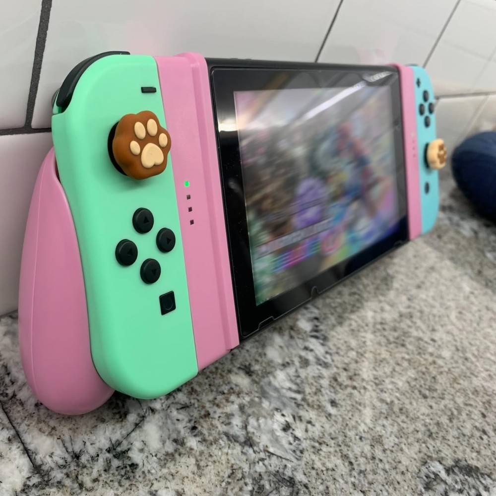 1pcs Pink Two-in-one Grip Comfort Controller Extend Holder For Switch Joy Con