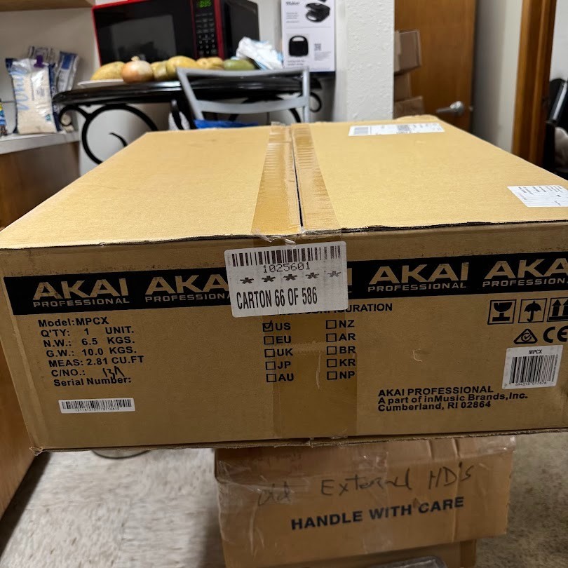 Akai Professional MPC X Standalone Sampler Sequencer - Mint - Software Transfer