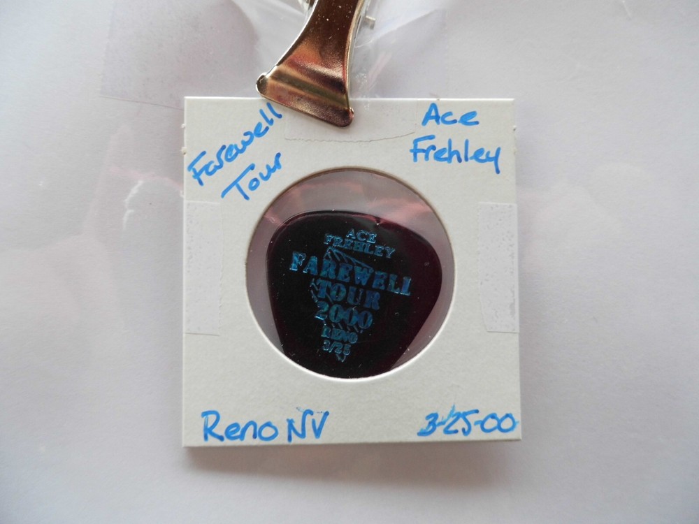 KISS "ACE FREHLEY" GUITAR PICK~3/25/00 READ DESCRIPTION (3/9)