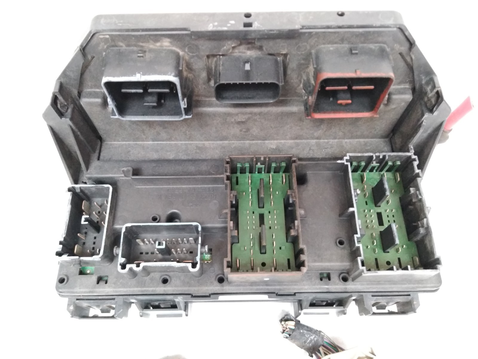 56049720AR Chrysler 2008 2009 Town & Country Fuse Box Engine Bay TIPM OEM B2