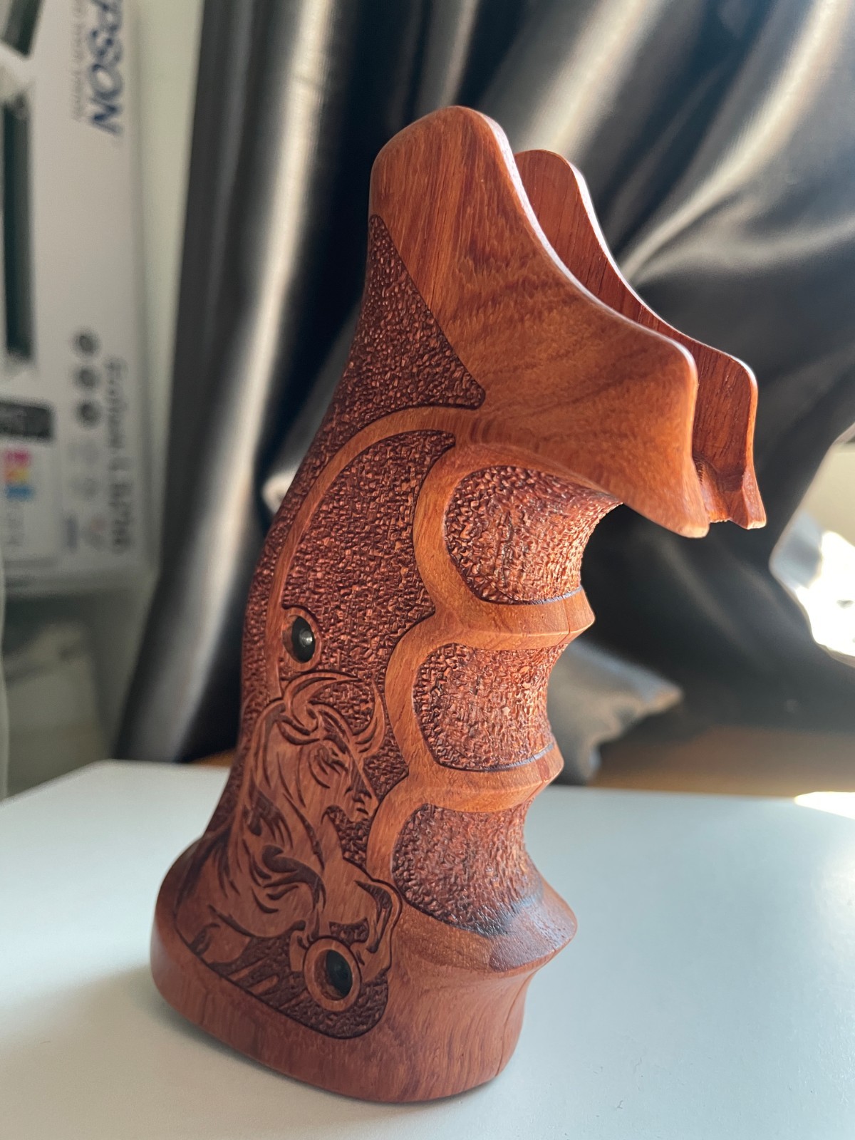 New art on Prof. Grips For Taurus TRACKER/JUDGE 17 44 415 425 450 617 627 692