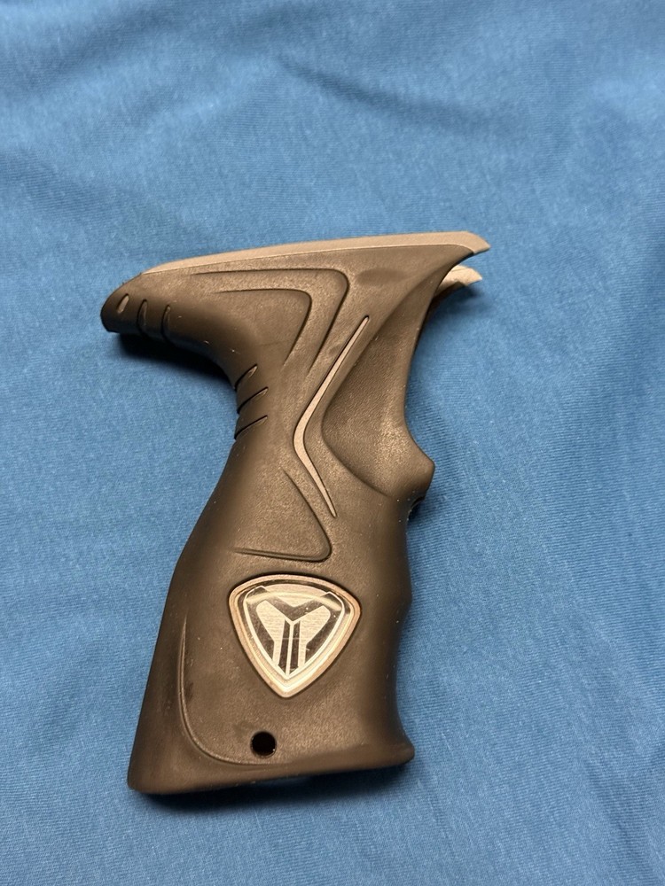 Dye M2 M3 Grips