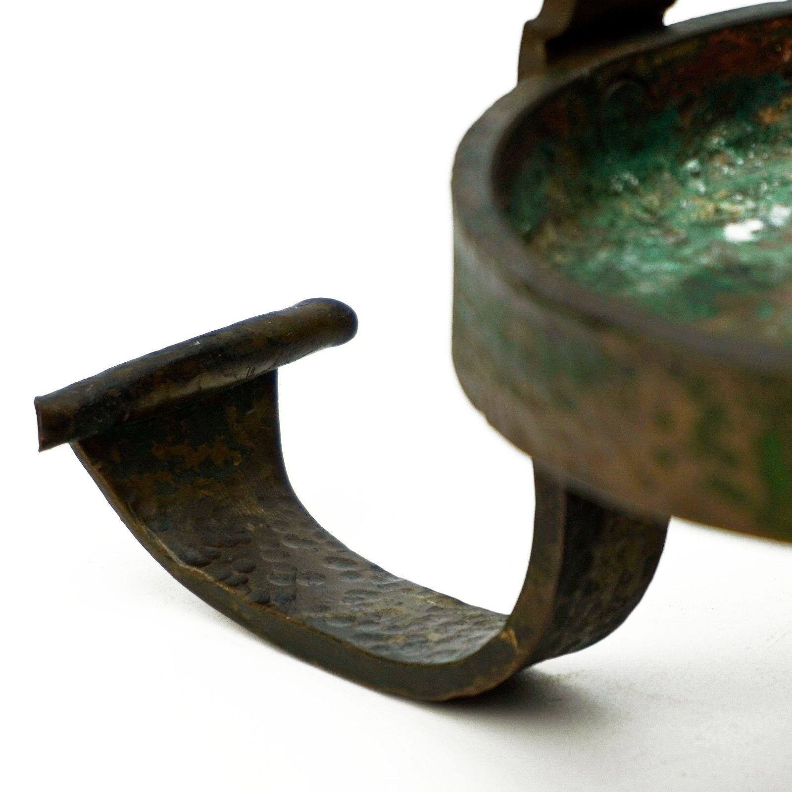 Antique Arts & Crafts Heavy Hammered Bronze Tripod Flower Pot Plant Stand