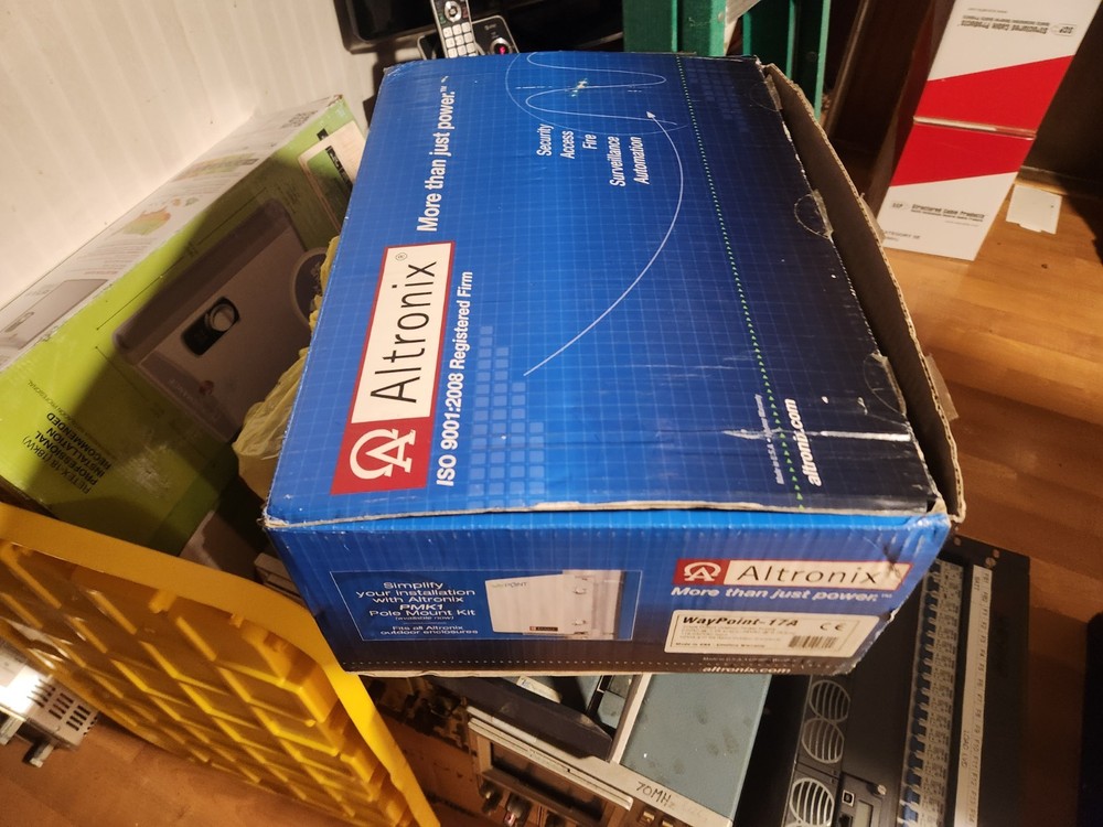 Altronix Waypoint-17A Power Supply