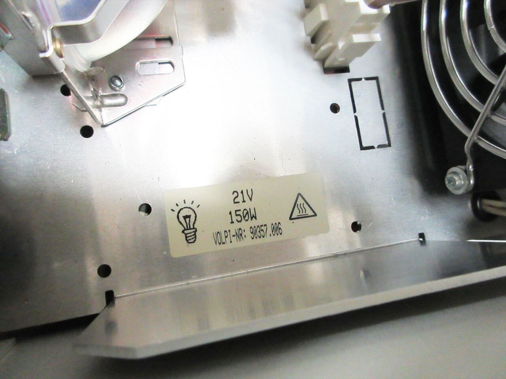 VOLPI INTRALUX 5100 COLD HALOGEN LIGHT SOURCE - SYSTEM ISSUE V