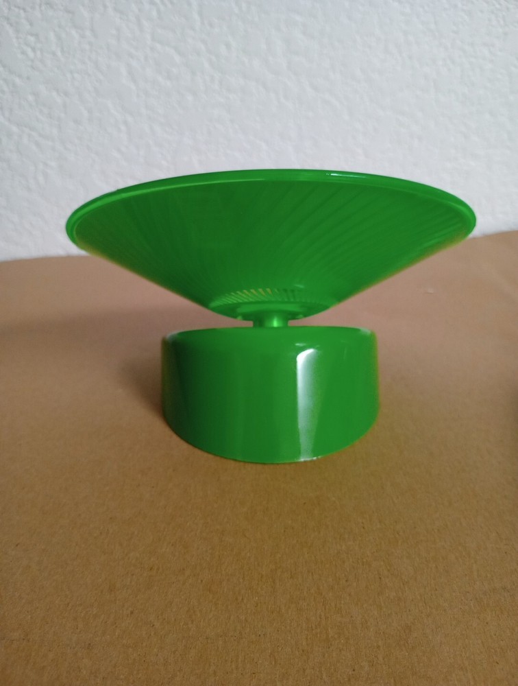 WARE Pet Flying Silent Spinning Saucer Running Surface Exercise Medium 03282