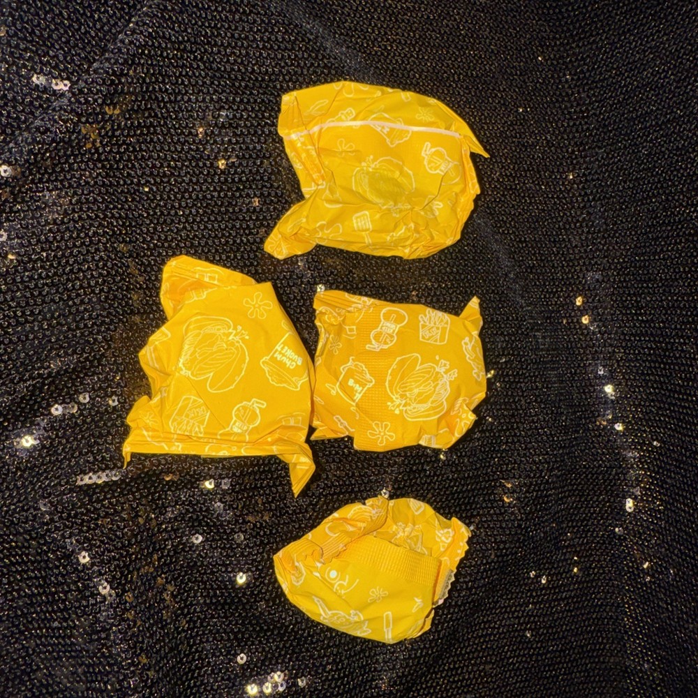 MGA's Miniverse Make It Mini Spongebob Squarepants~HTF Bikini Bottom