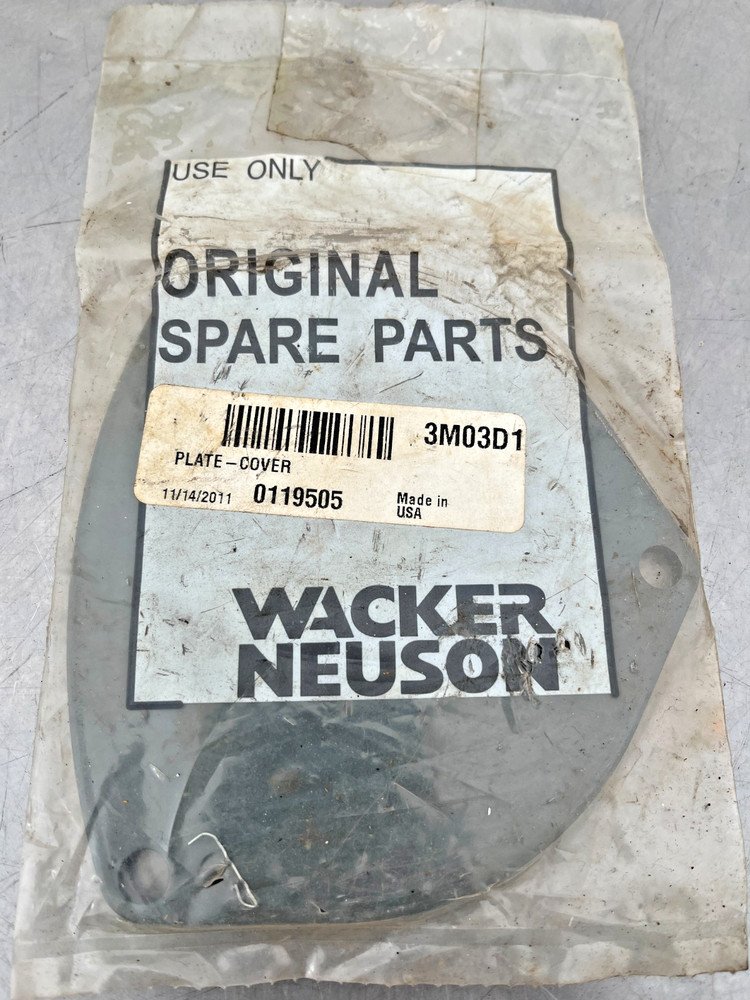 0119505 OEM WACKER NEUSON PLATE COVER