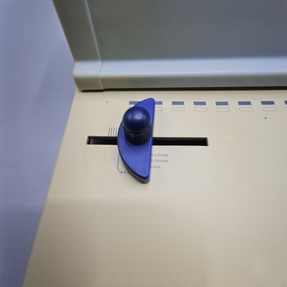 Plastic Spiral Coil Insert Binding Machine Binder Manual Punching Holes Machine