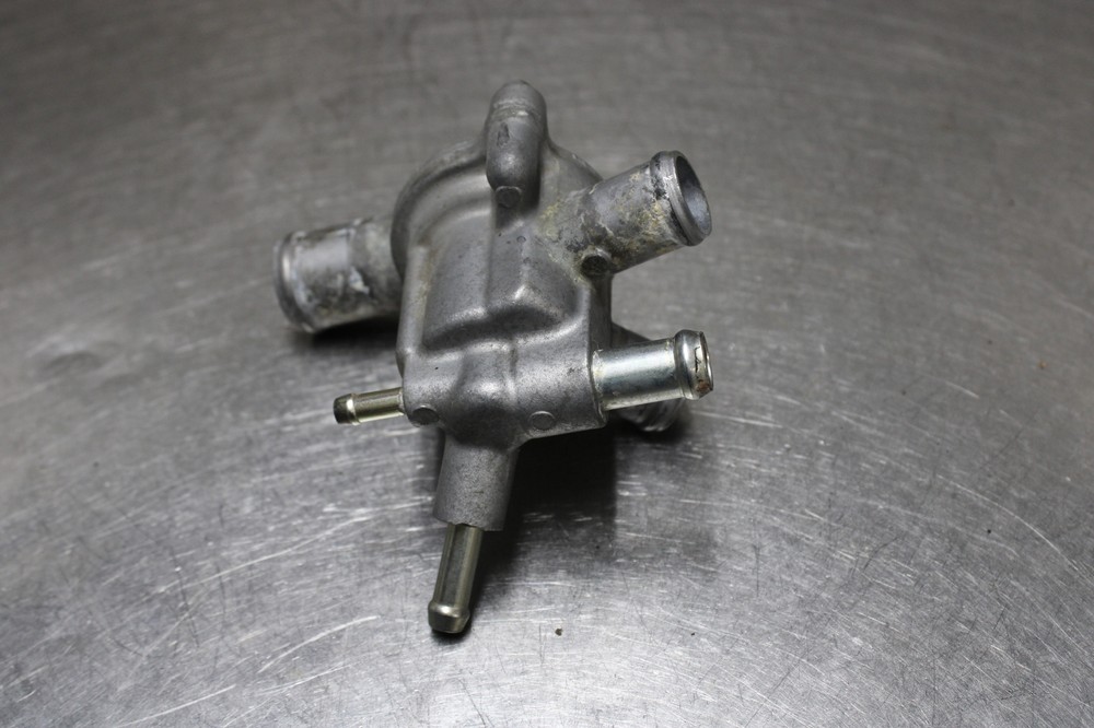 02-13 Interceptor VFR800 Thermostat Housing
