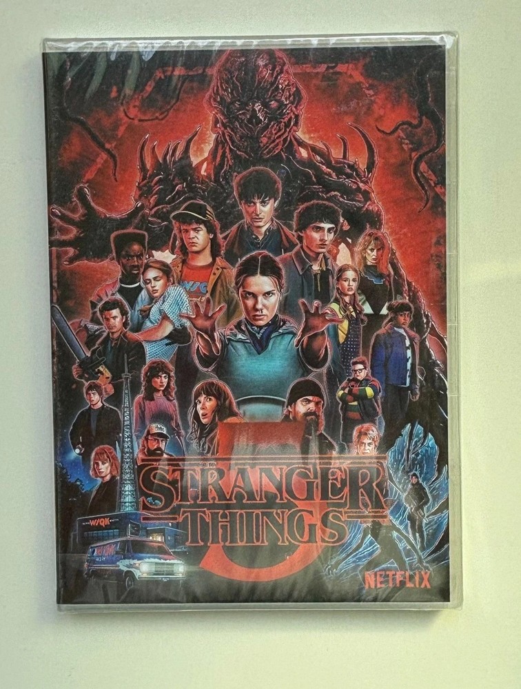 Stranger Things : The Complete Season 5 (DVD, 3-Disc Set)