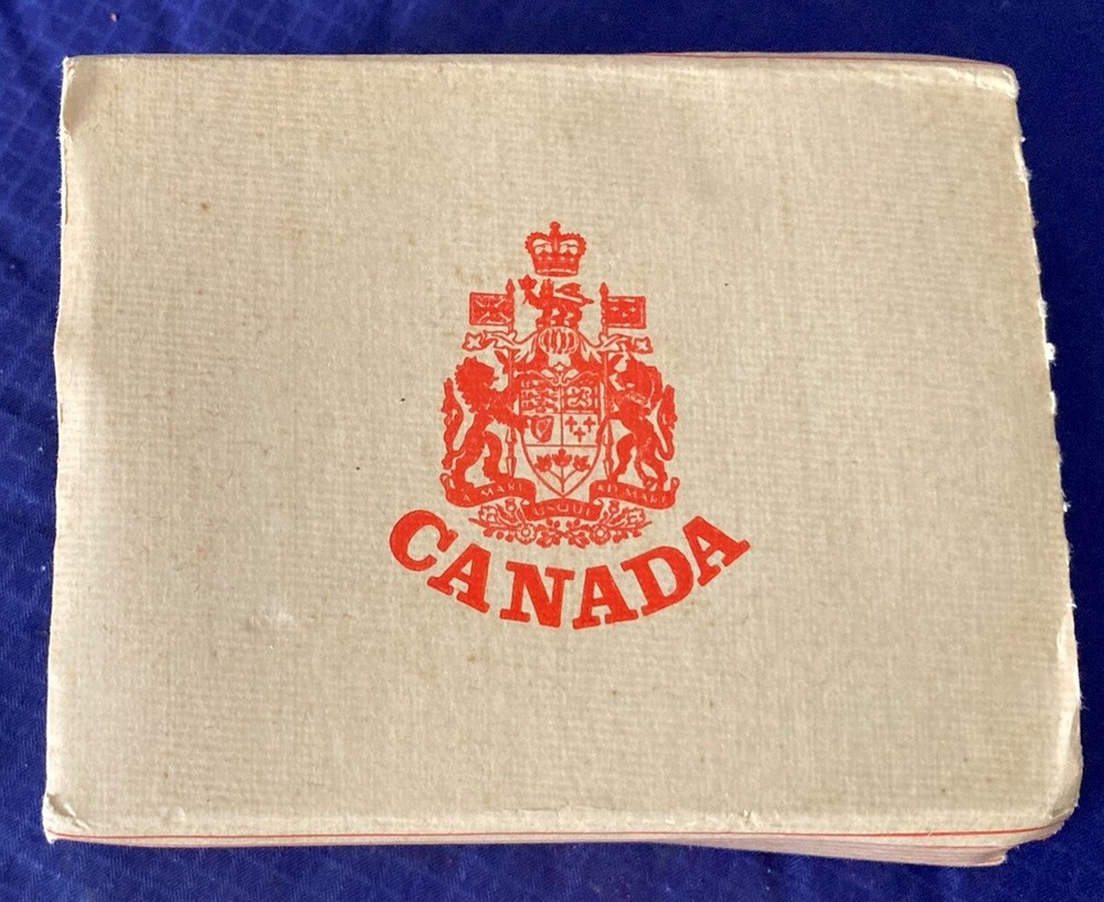 CD132 Canada 1972 Mint Coin Set Silver Dollar UNC