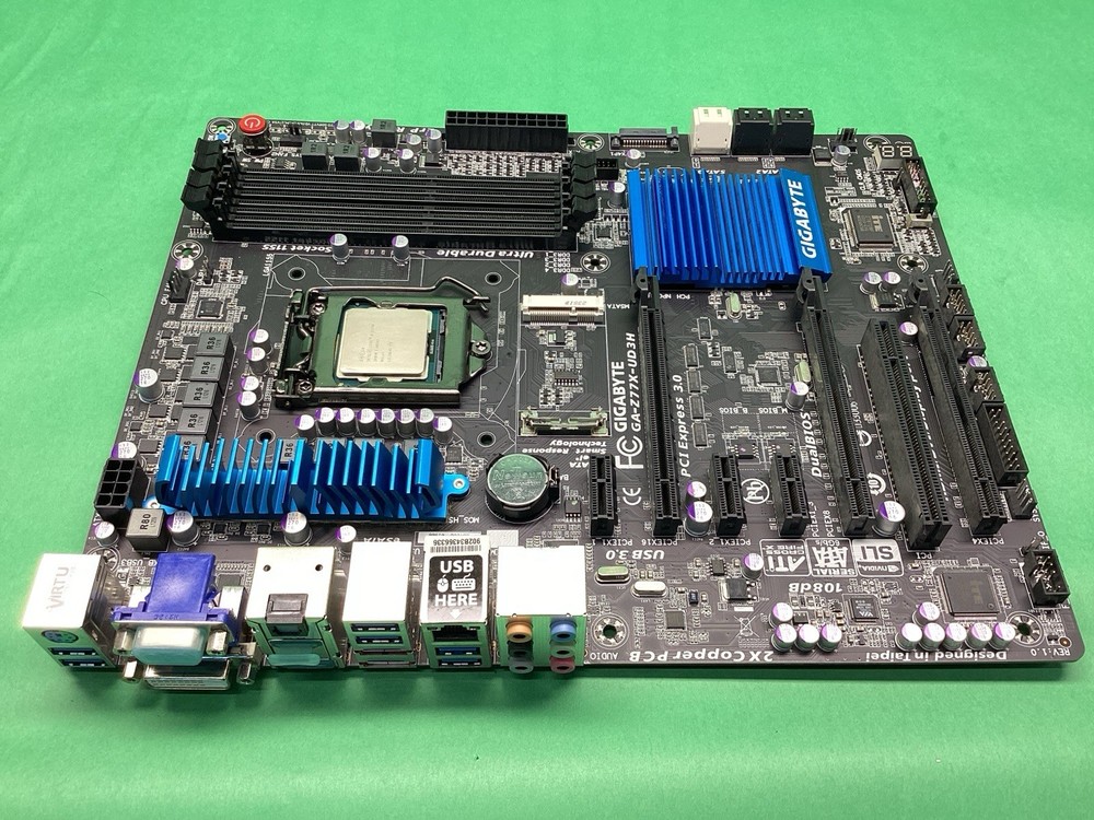 GIGABYTE GA-Z77X-UD3H Desktop PC Motherboard & CPU - UNTESTED