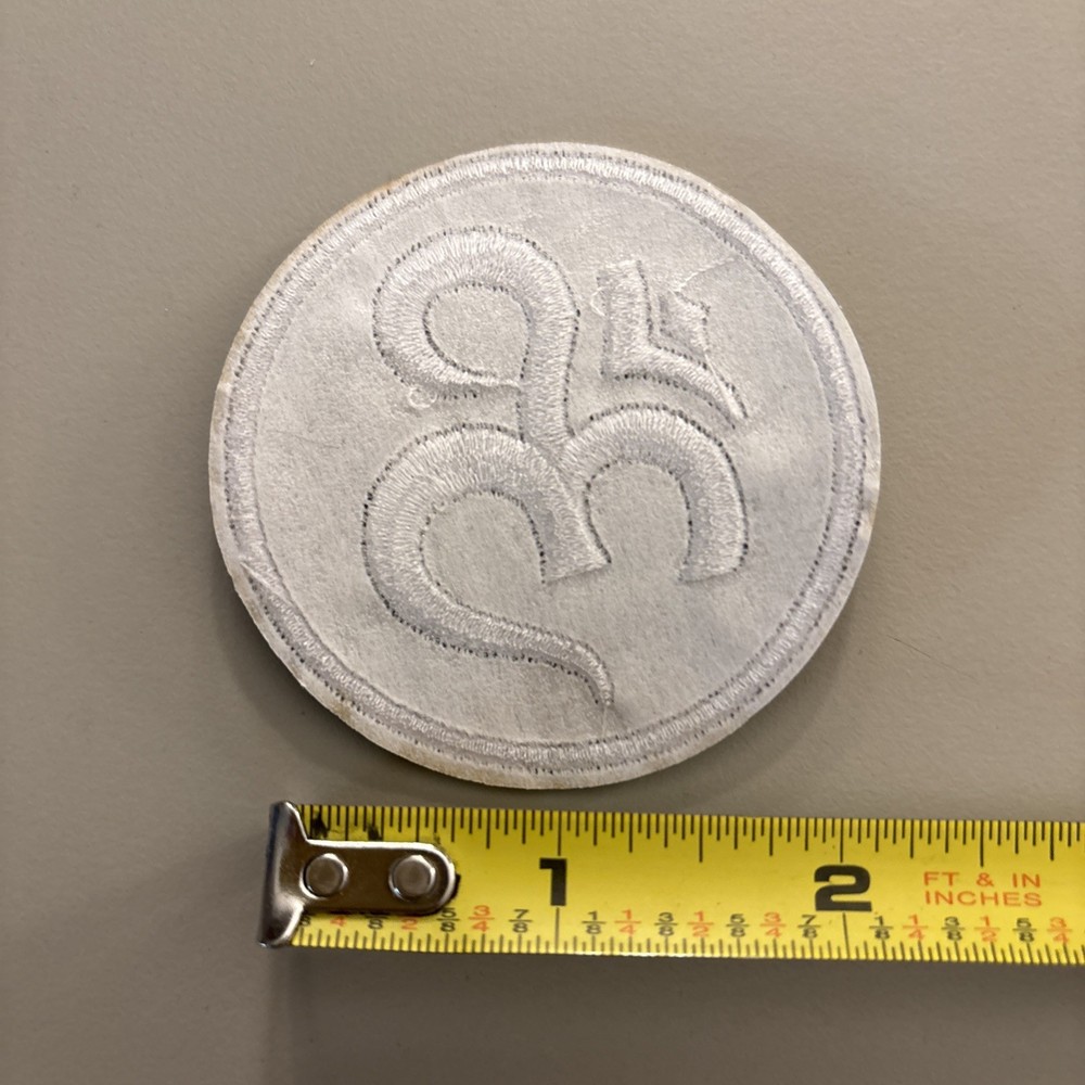 OM (Circle Black & White Iron on Patch) Infinity / Yoga / Hinduism