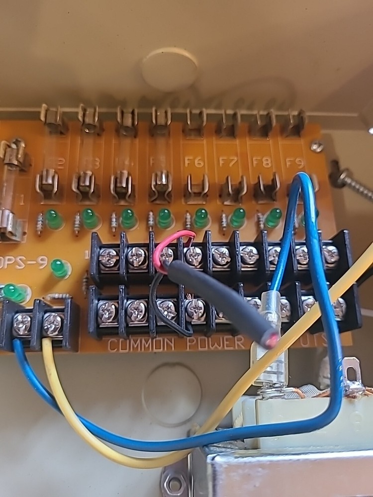 MG Electronics Cctv Camera Power Supply Model Dps-9