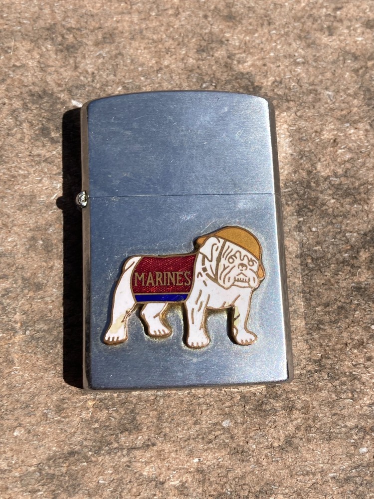 USMC US Marine Corps Souvenir Enamel Bull Dog Cigarette Lighter