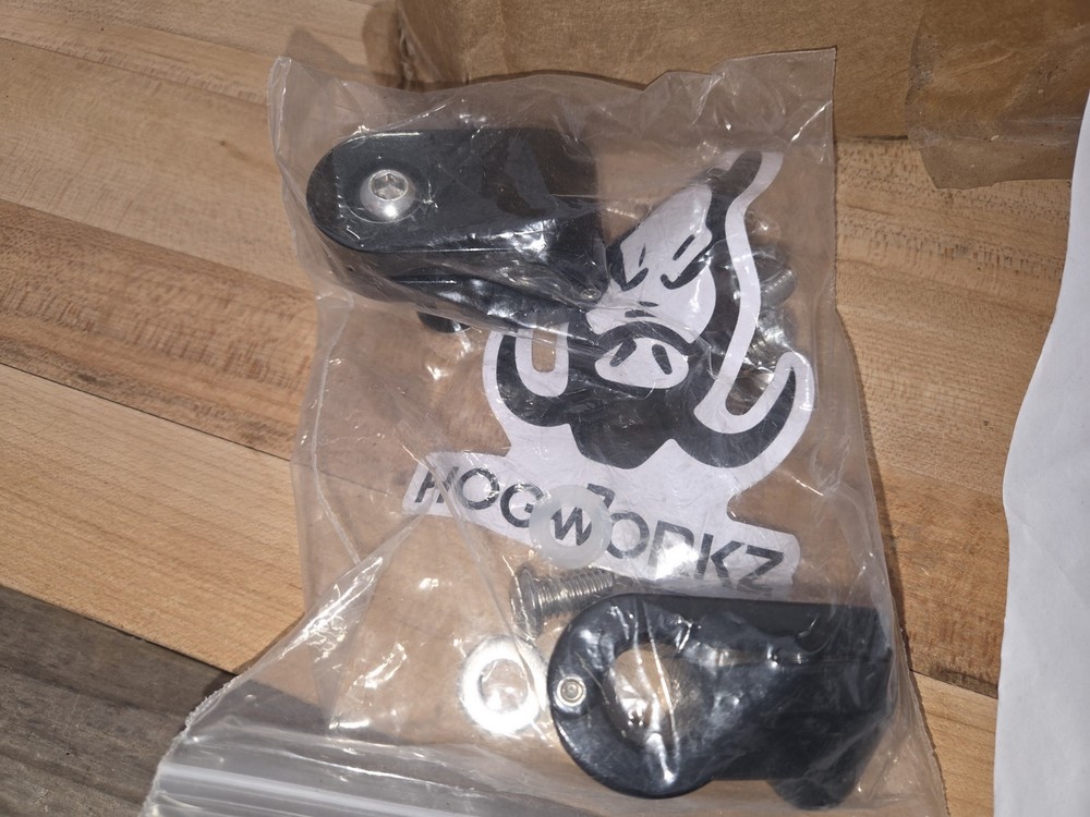 Hogworks Softail Passenger Backrest Rack