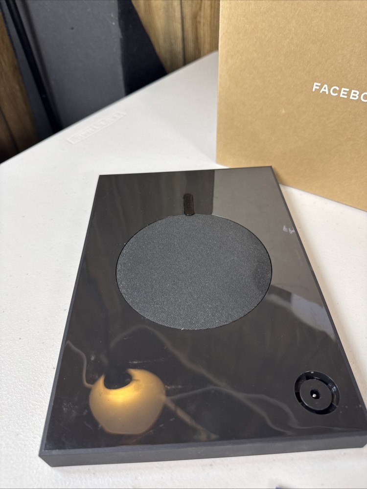 Portal From Facebook Smart Hands-Free Video Calling Device