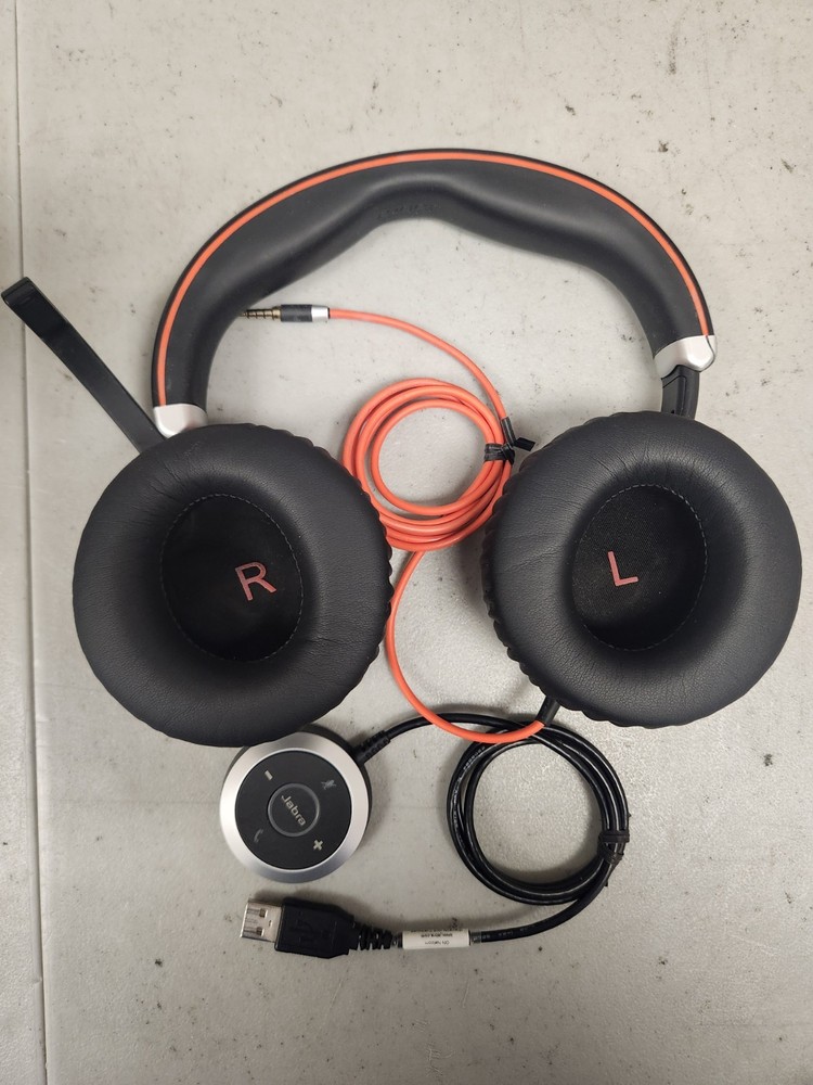 Jabra Evolve 80 headset