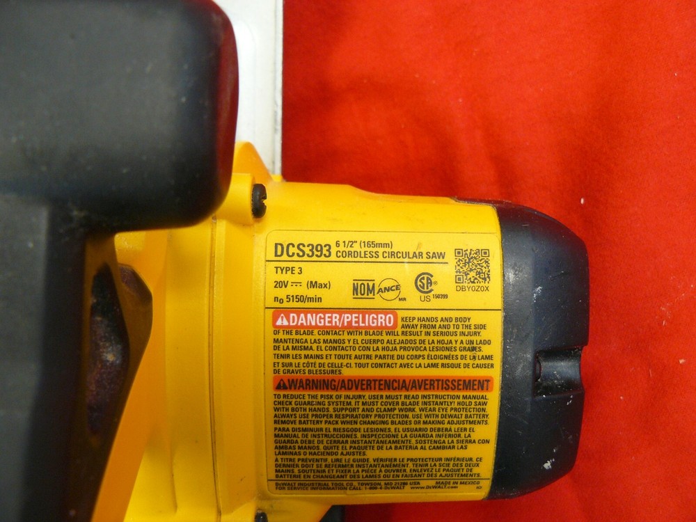 DEWALT CIRCULAR SAW (DC8393)