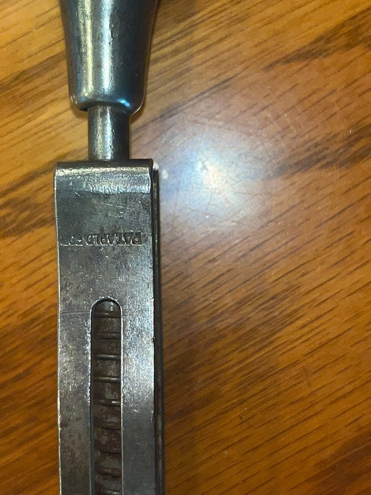 Grasp-It Screwdriver from 1917