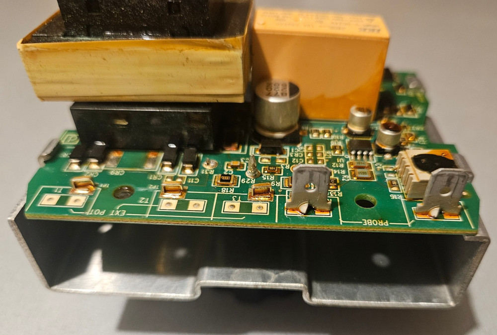 Blodgett Temperature Control Board #33152 with analog control switch