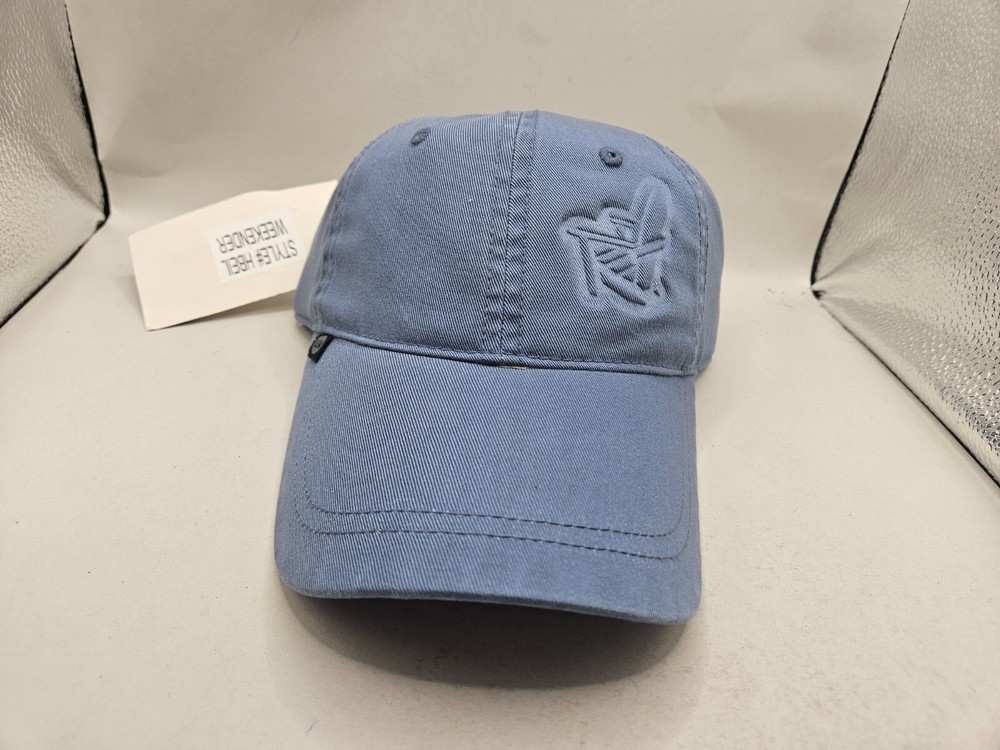 Levelwear Weekender Adjustable Hat Cap Blue Chair Beach