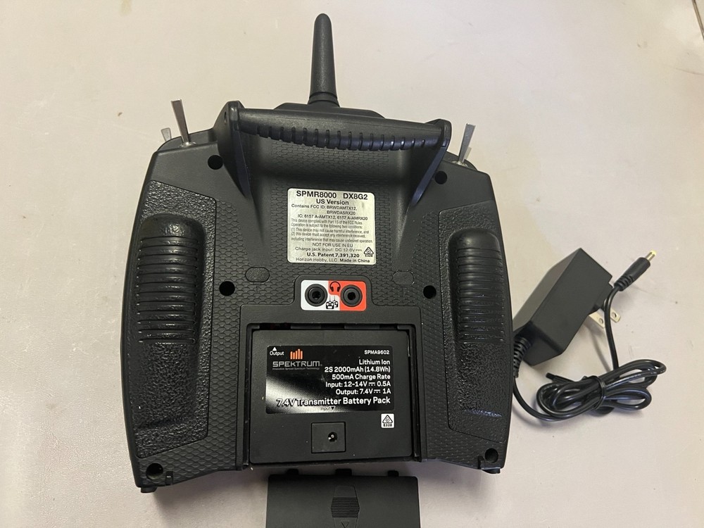 Spektrum DX8 G2 8 Channel Transmitter Mode 2 lightly used