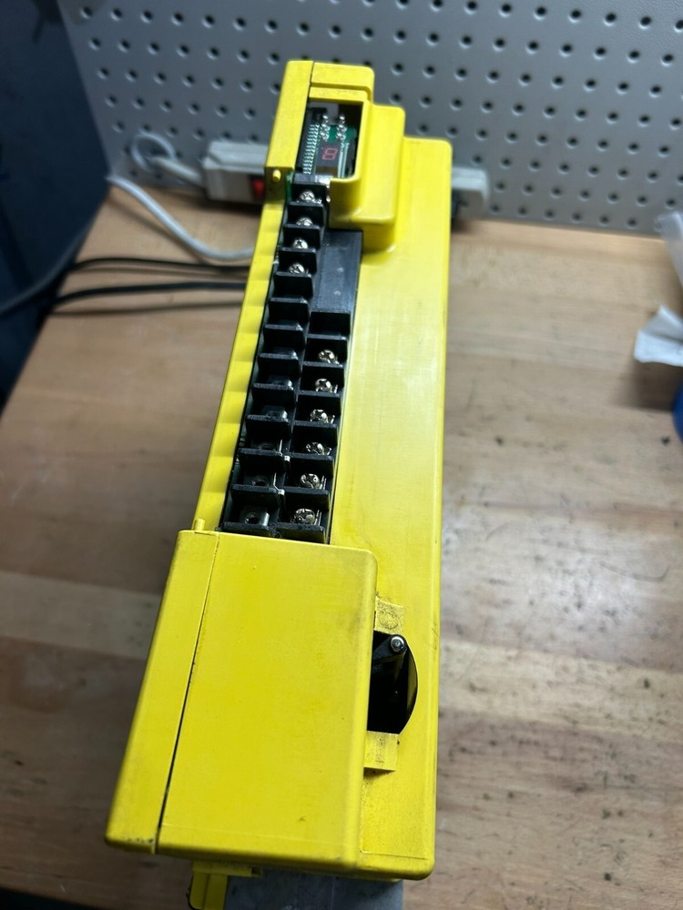 FANUC A06B-6066-H006 /A2 AC SERVO AMPLIFIER-USED