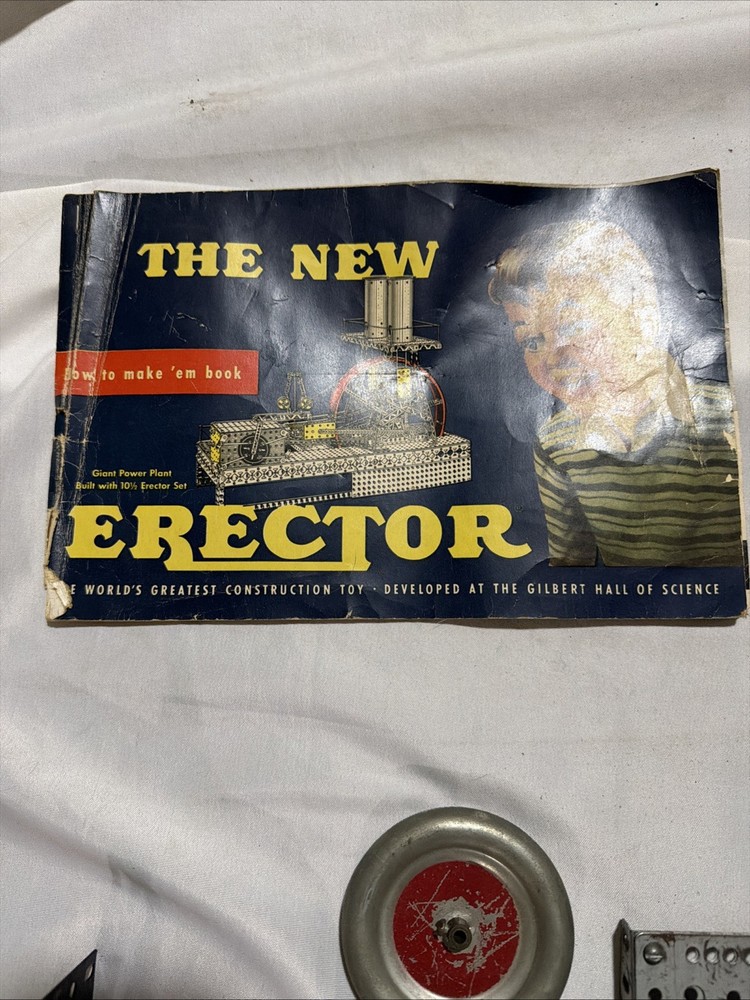 AC Gilbert Erector Set With Working A-47 Electric Motor