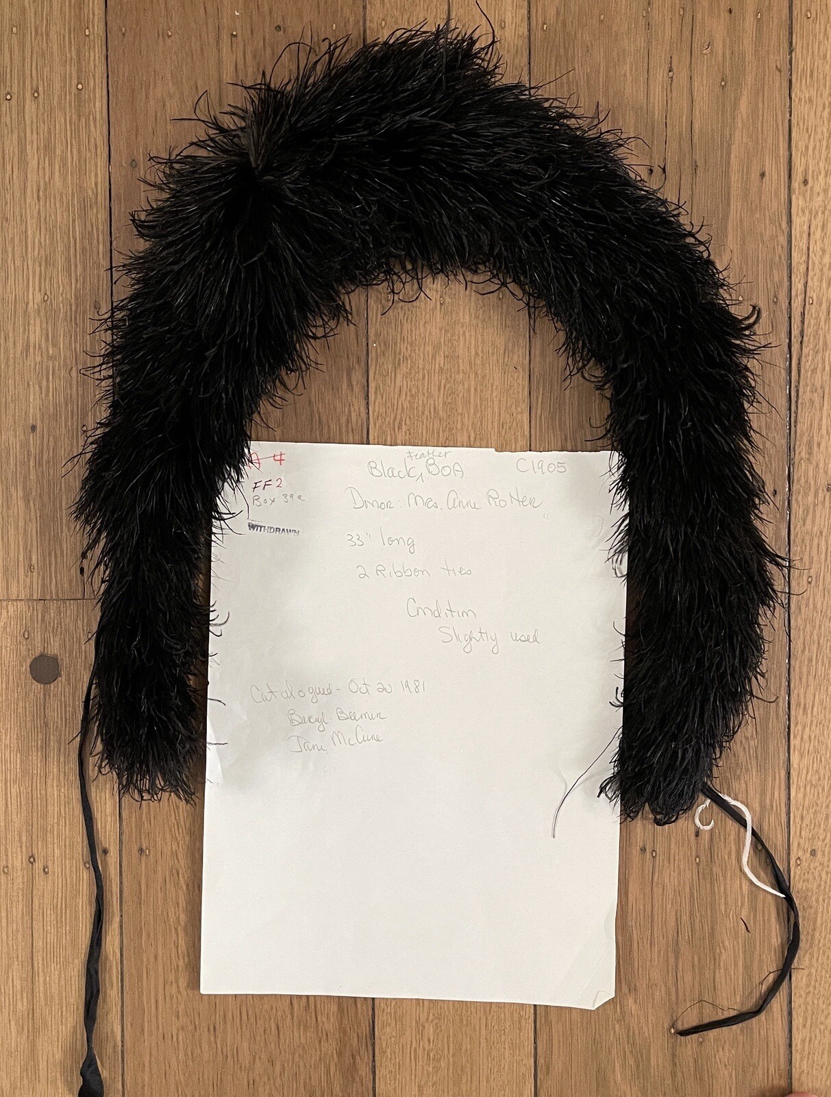 Antique 33” Ostrich Feather Neck Boa Scarf Wrap Edwardian Era Womens French 1900