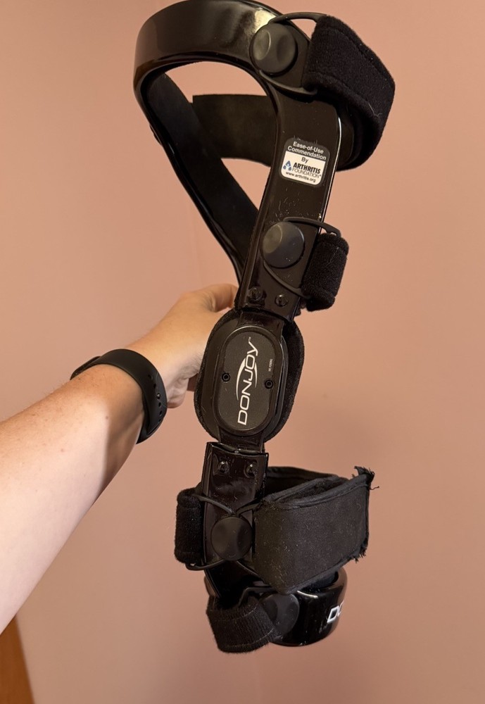 Donjoy Defiance Knee Brace - Left - Large