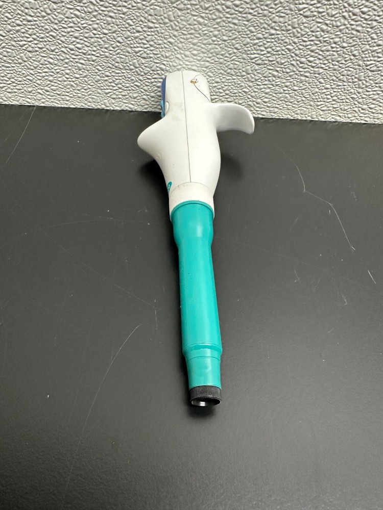 Sartorius / Biohit E5000 100-5000uL Single Channel mLine Adjustable Pipette