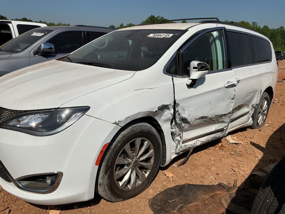 Fuse Box Engine Compartment Fits 17 PACIFICA 5050790