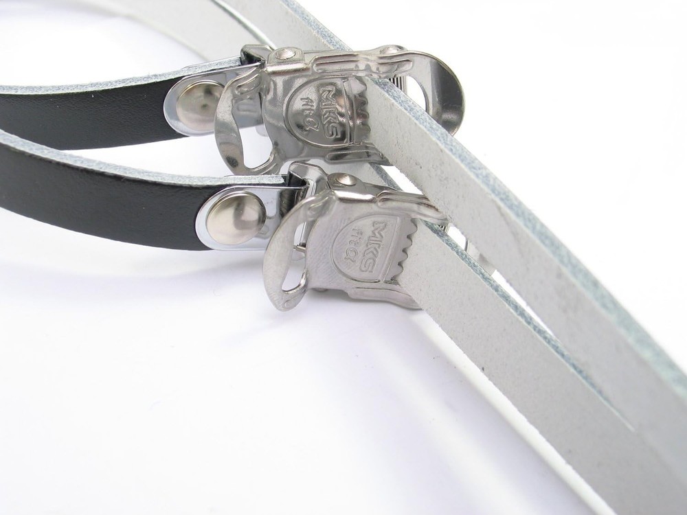 Black Leather Toe Straps 420mm Long
