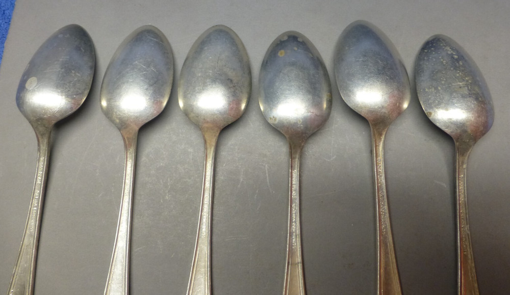 6 Tea Spoon Oneida Community QUEEN BESS II Tudor Silver Plate