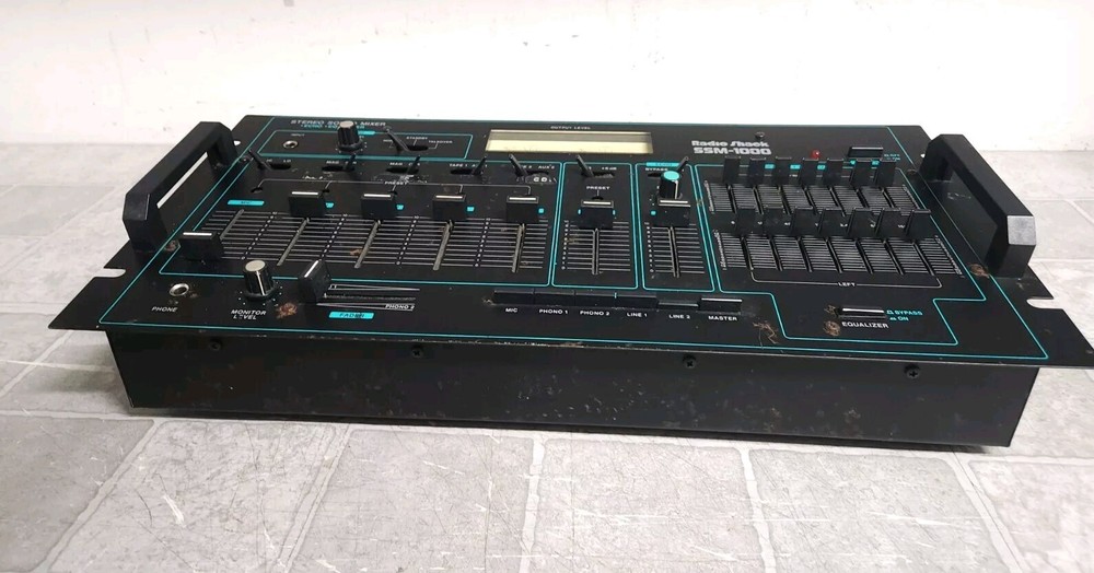 RADIOSHACK SSM-1000 Stereo Sound Mixer Echo Equalizer