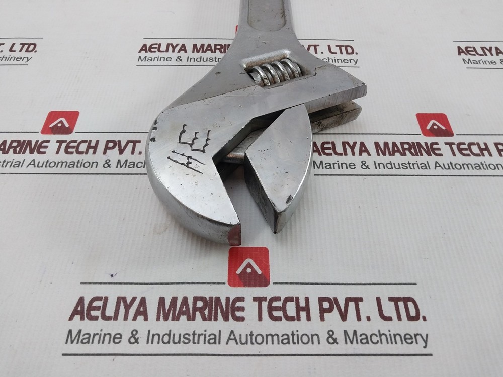 Crescent 24 IN Adjustable Wrench HM/WH