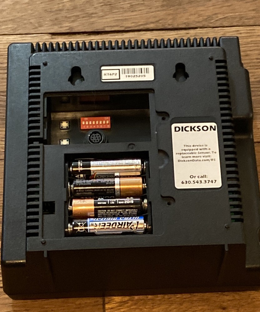 Dickson KT6P2 Circular Chart Recorder With Digital Display And R400 Sensor