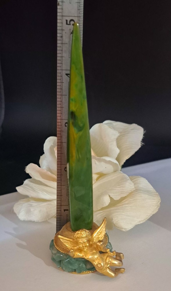 Vintage Green Bakelite Cherub Ring Holder