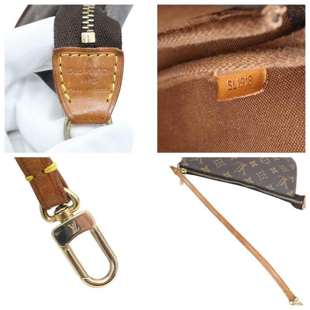 Excellent Condition Louis Vuitton Monogram Accessories Pouch Handbag