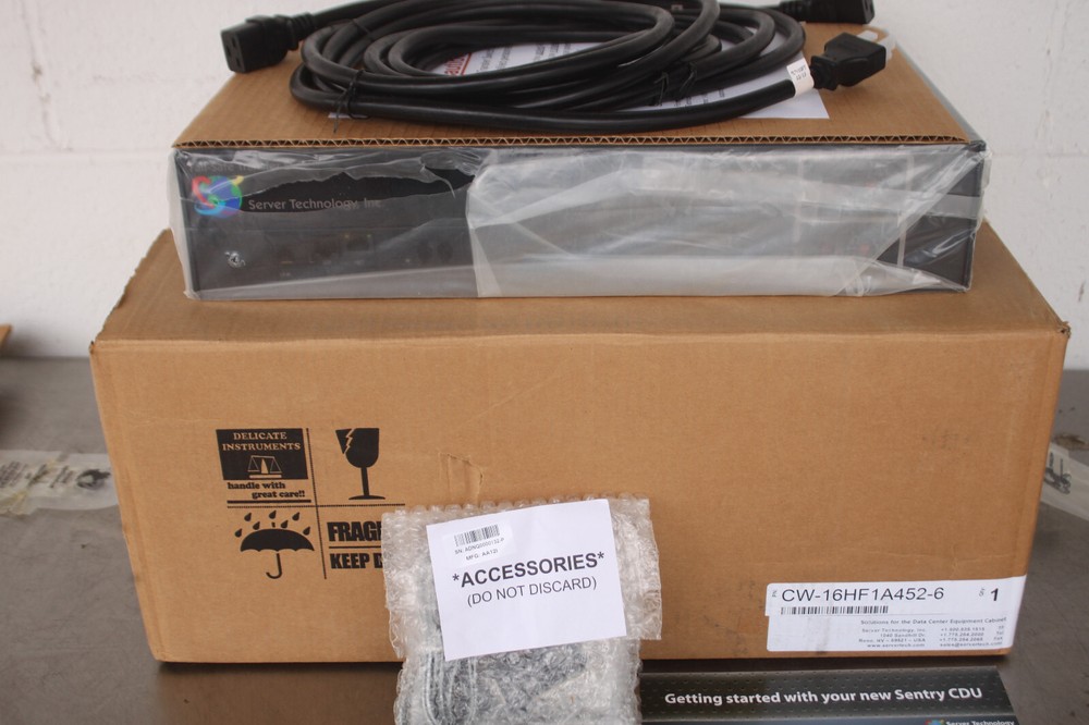 NEW Server Technology CW-16HF1A452-6 2U Rack Mount Fail-Safe Transfer Switch CDU