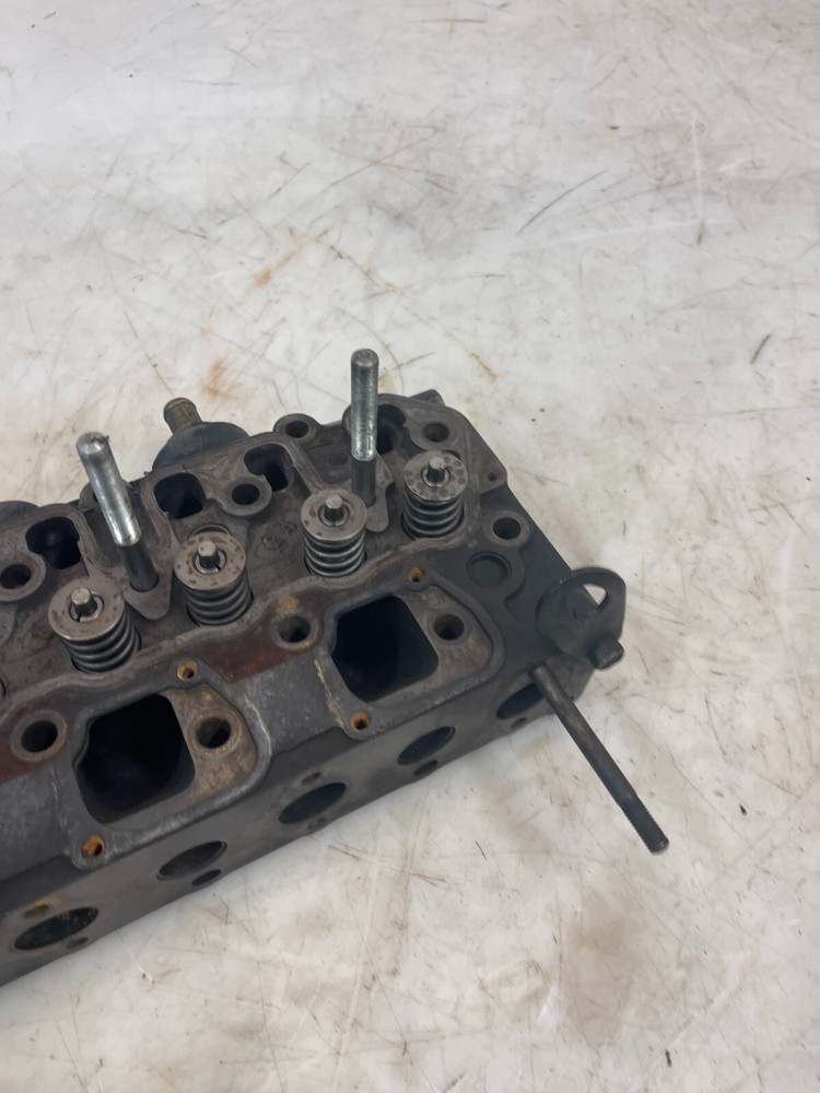 2005 Case 420 Skid Steer Loader Cylinder Head