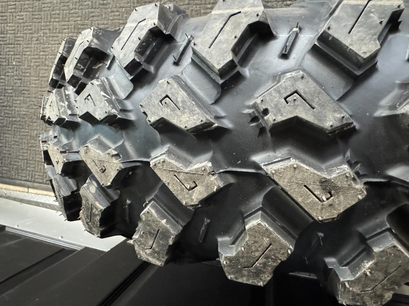 Can-Am Defender Lonestar 4/137 Front Wheel 30X9.00R15 XPS Trac Force tire