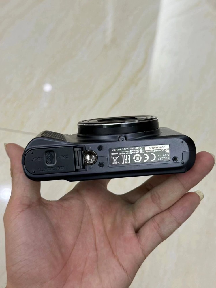 Canon Powershot SX720 HS 40X zoom camera Fully Tested
