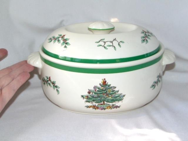 Vintage SPODE Oval Lidded Imperial Cookware Casserole, CHRISTMAS TREE Pattern