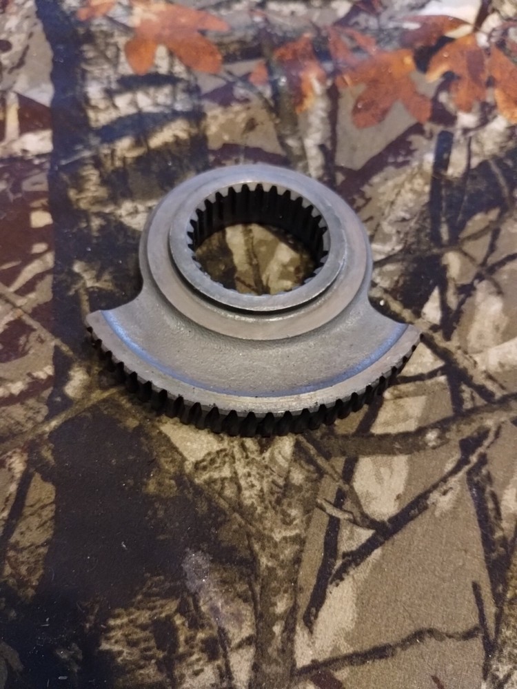 Worm Wheel ( Steering) 910354 Omc