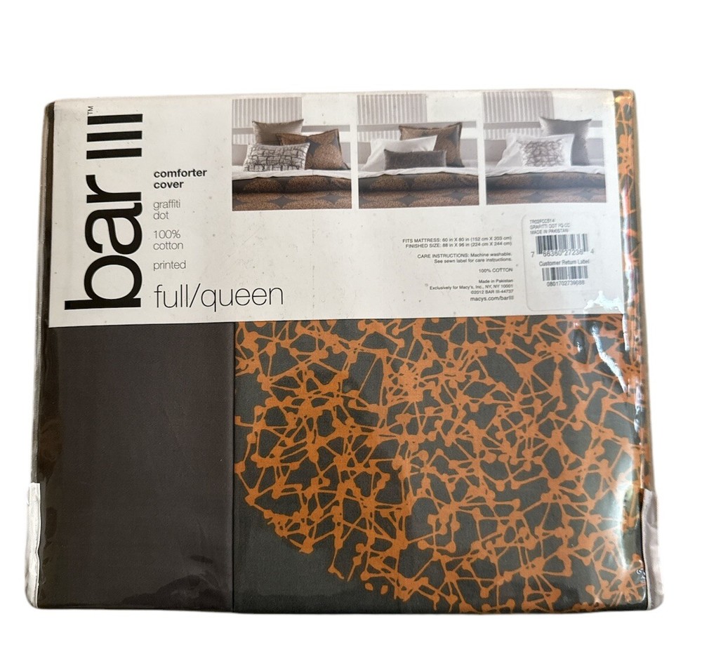 Bar III full/ queen graffiti dot comforter cover