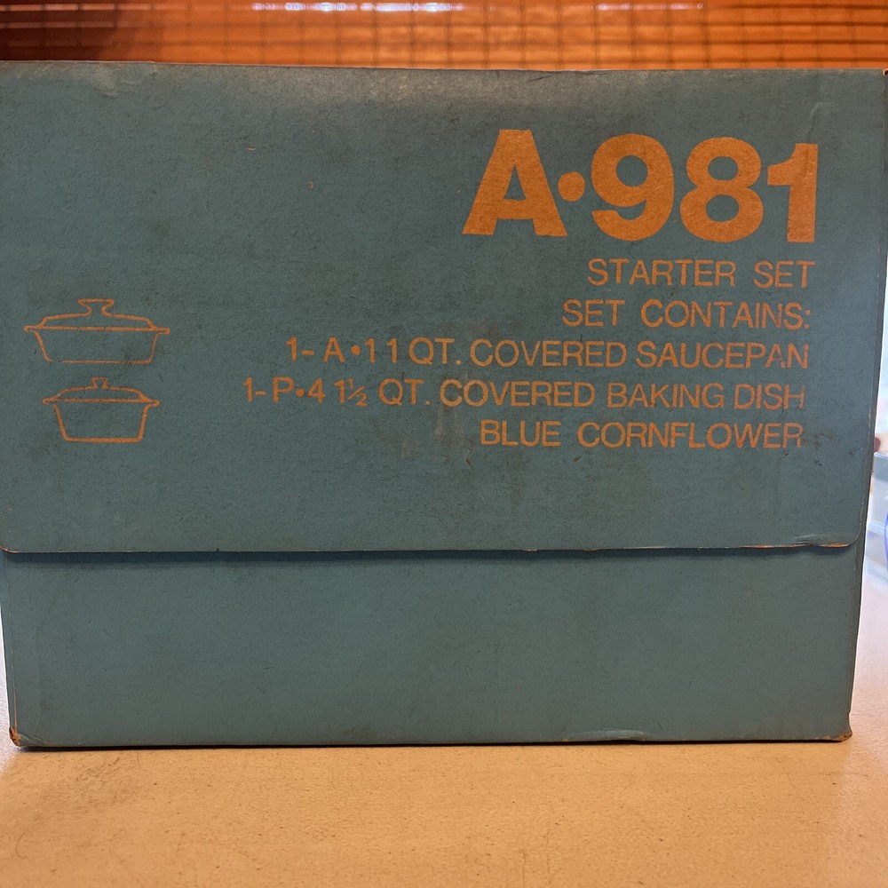 Corning Ware Starter Set - Blue Cornflower  A-981 Sealed Vintage